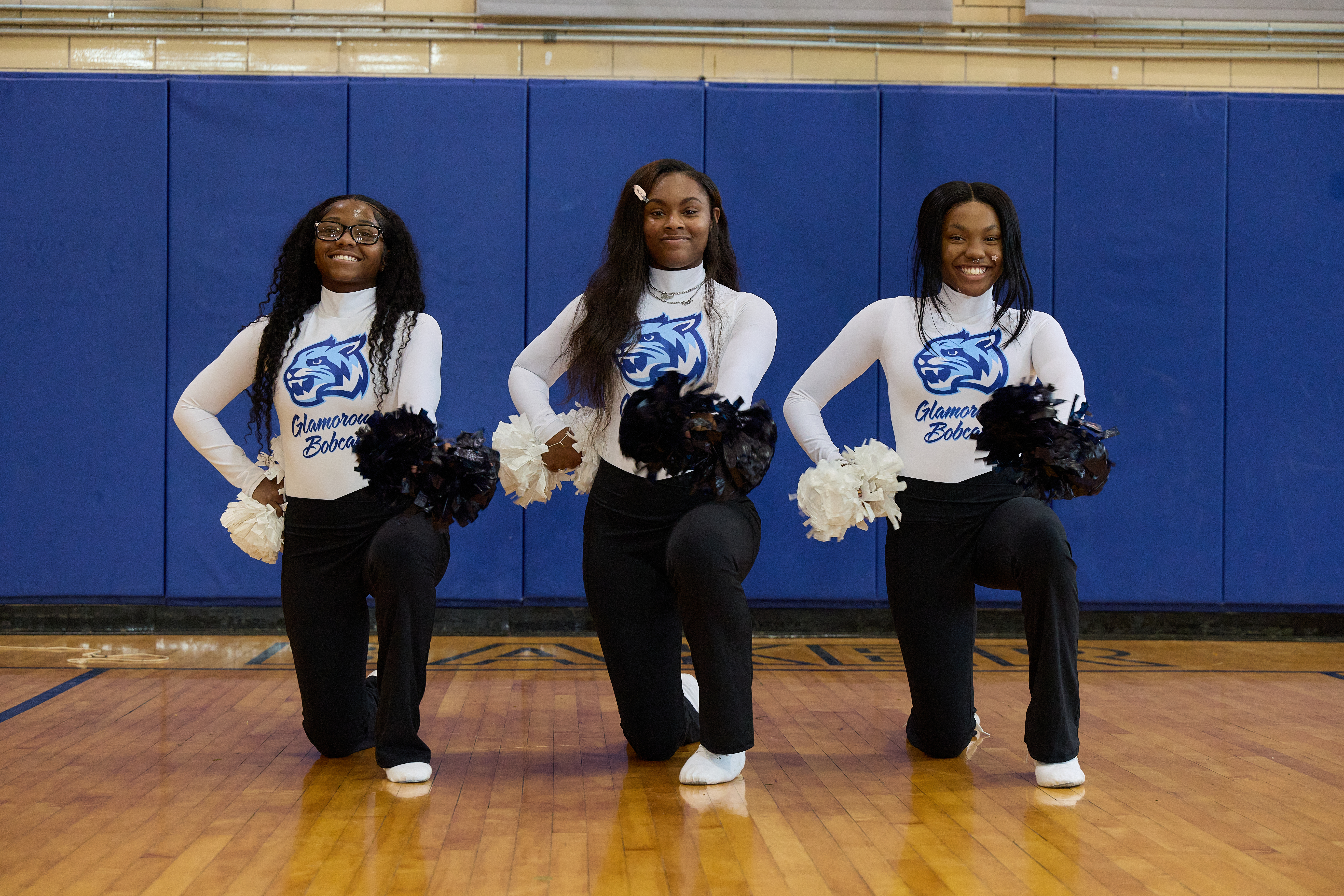 _LM_5519 Cheerleaders at University Prep Chicago Baker campus posing happily